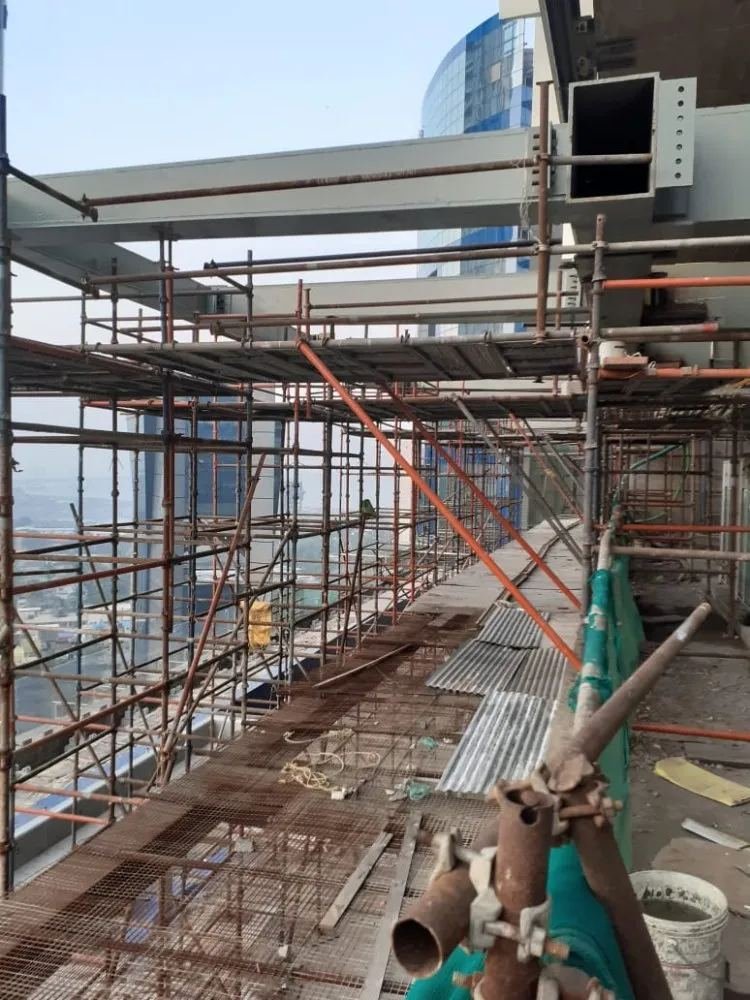 Reinforcement fixing before concrete pour